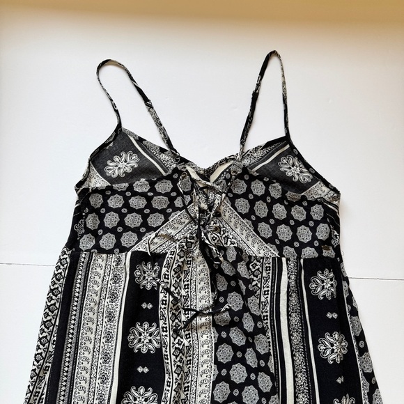 O'Neill Casty Maxi Dress Ivory Black Boho Beachy Strappy Sz L - Picture 16 of 16